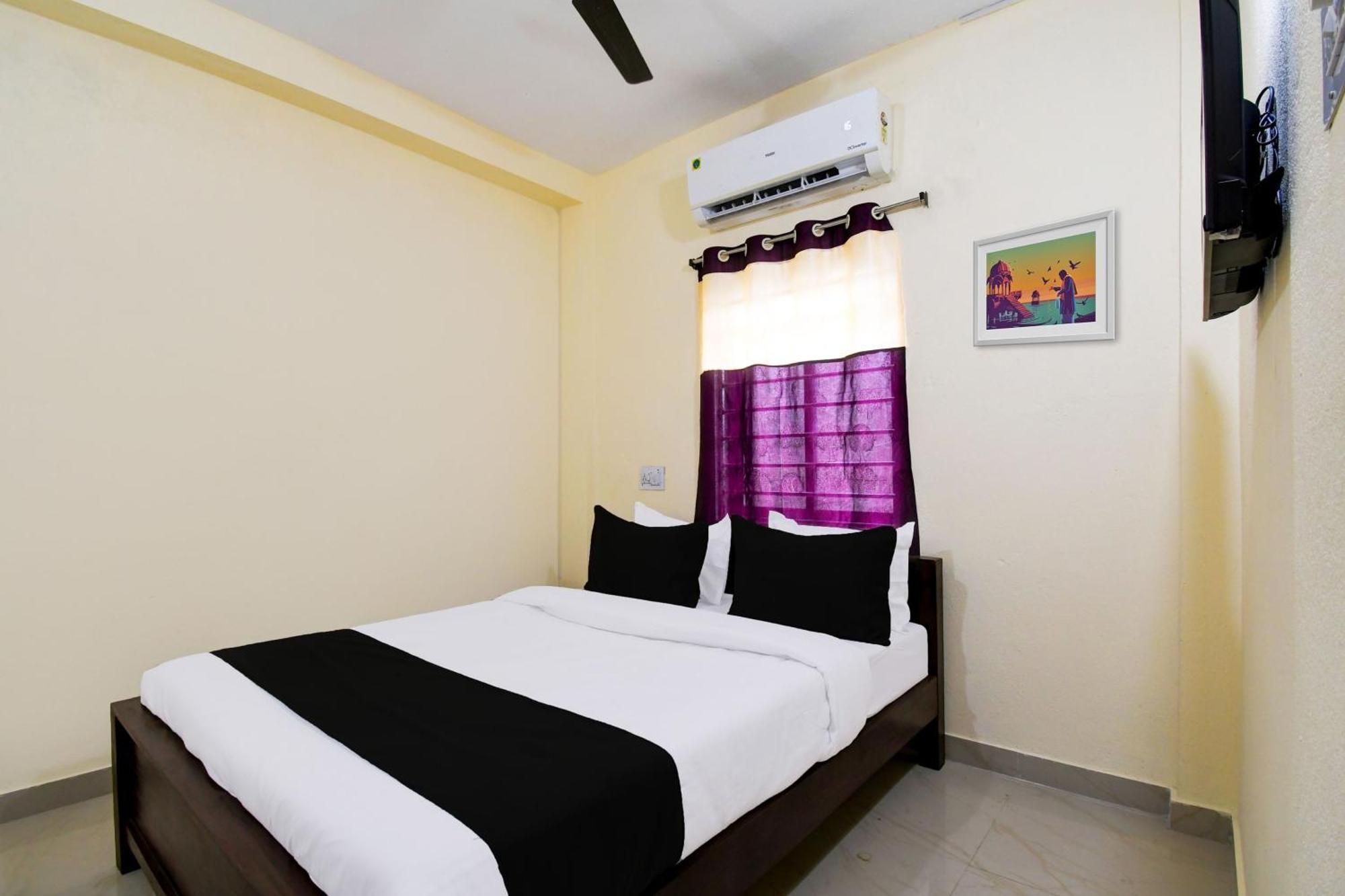 Super Hotel O Glamorous Inn Bhubaneswar Exterior photo