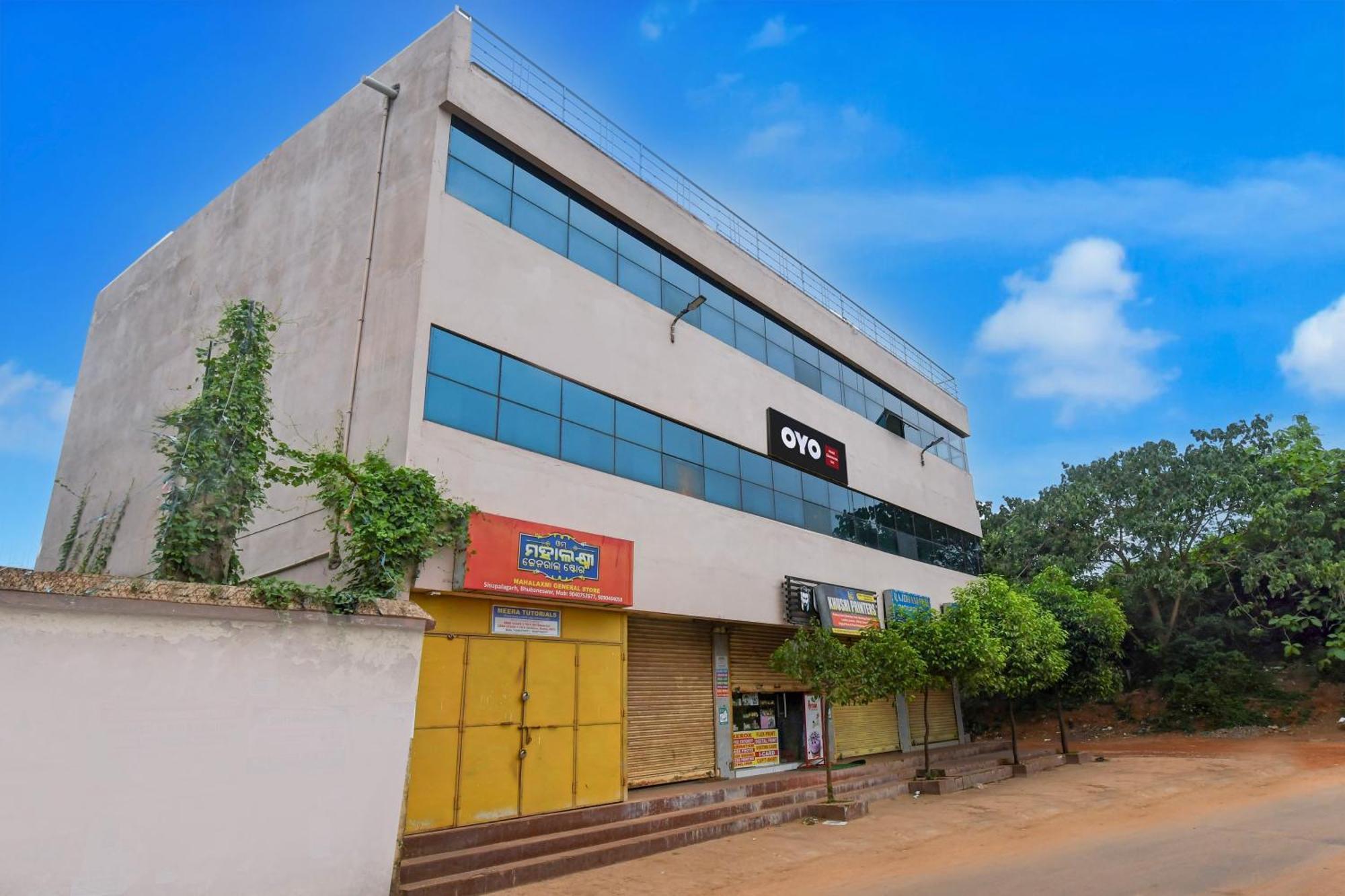 Super Hotel O Glamorous Inn Bhubaneswar Exterior photo